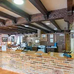 酒店 康洪托帕塞拉酒店 2*