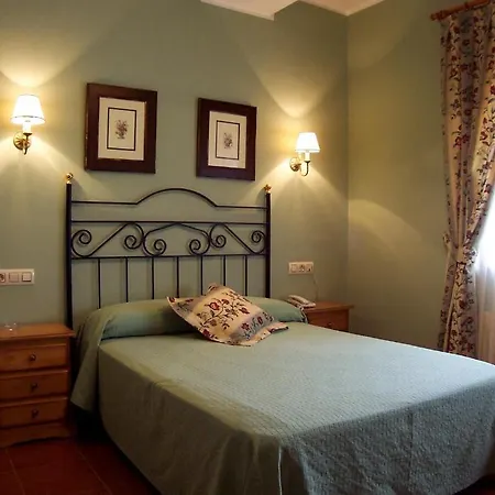 Conjunto Hotelero La Pasera 2*