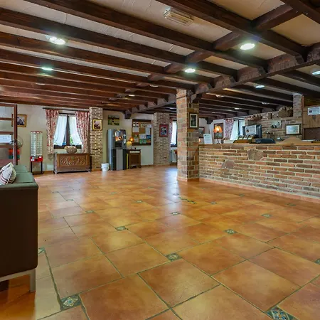 Conjunto Hotelero La Pasera 2*