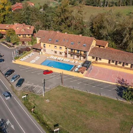 Conjunto Hotelero La Pasera Soto De Cangas