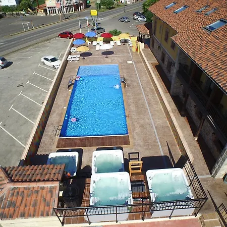 Conjunto Hotelero La Pasera Soto De Cangas