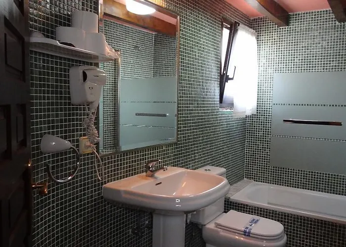 Conjunto Hotelero La Pasera 2* Soto De Cangas