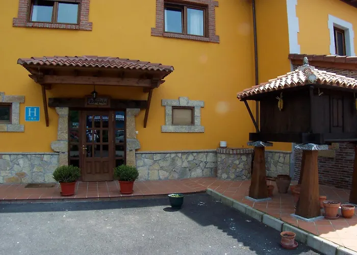Conjunto Hotelero La Pasera Soto De Cangas